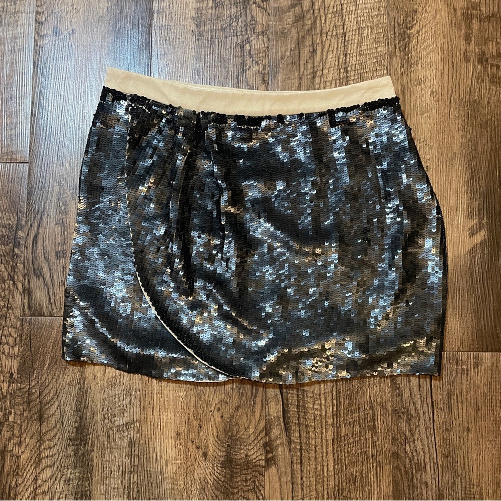 Adorable Parker Black Sequin Faux Wrap Mini-Skirt! - small